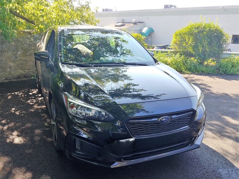 Windshield Replacement on a 2017 Subaru Impreza