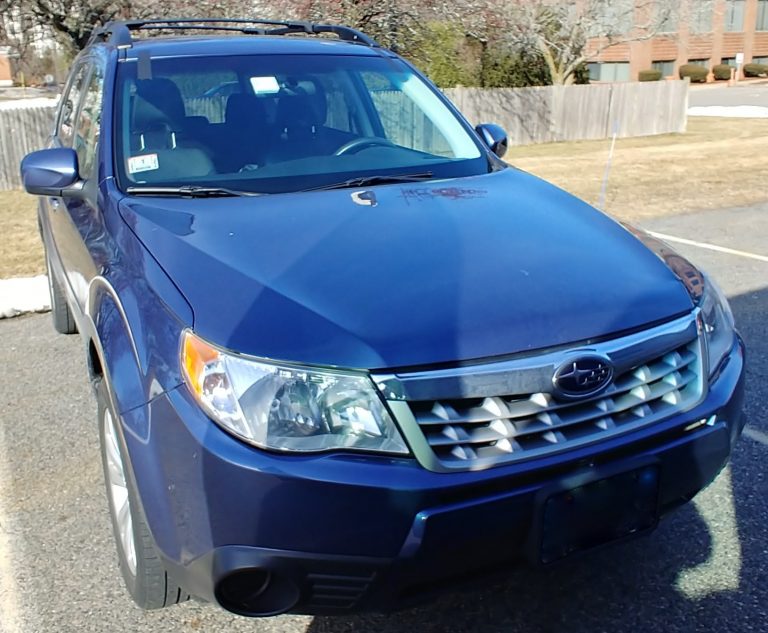Stay Warm – Windshield Replacement on a 2012 Subaru Forester