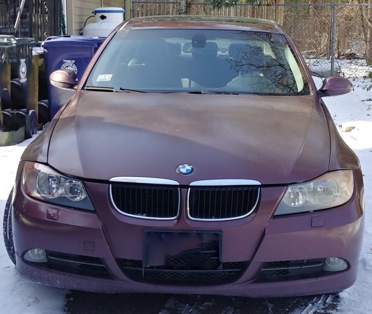 Keeping It On The Road – Windshield Replacement on a 2006 BMW 325xi