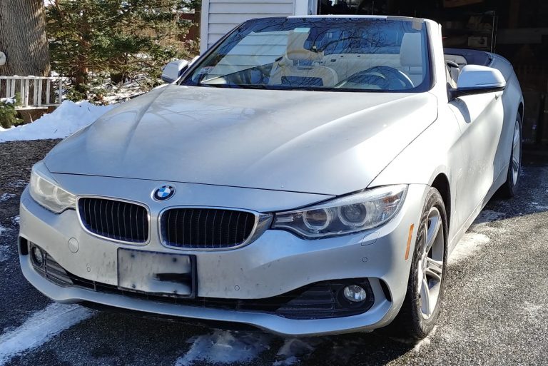 Windshield Replacement on a 2014 BMW 428i