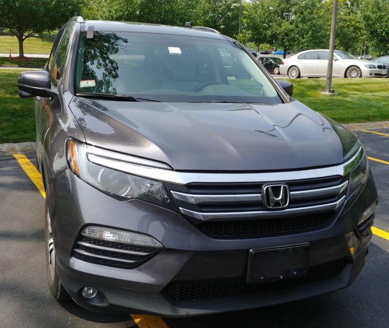 Windshield Replacement on a 2018 Honda Pilot