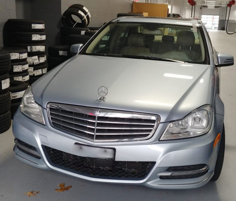 Windshield Replacement on a 2013 Mercedes C300
