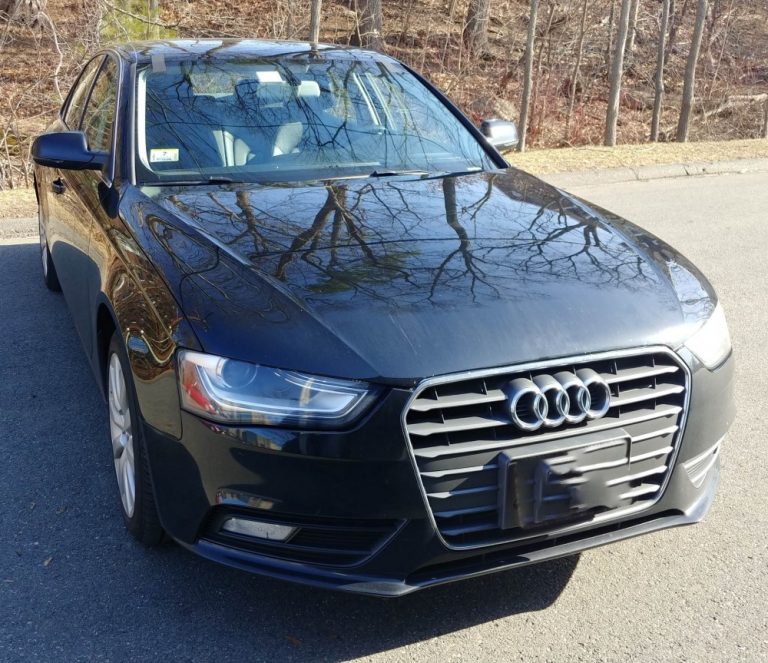 Windshield Replacement on a 2013 Audi A4