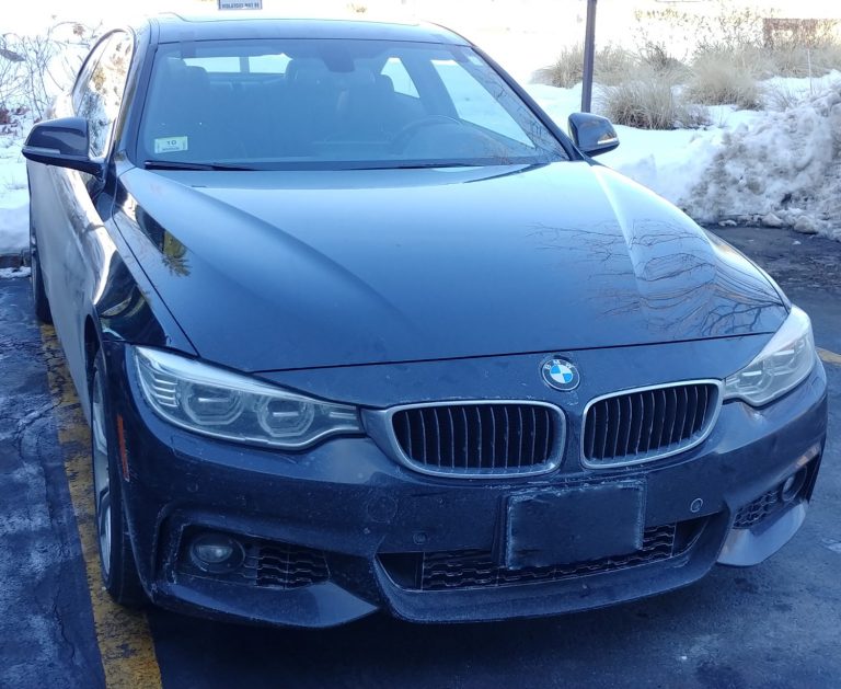 Windshield Replacement on a 2016 BMW 435