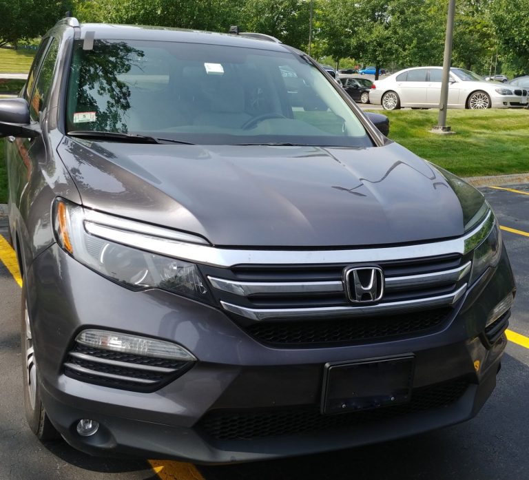 Windshield Replacement on a 2018 Honda Pilot