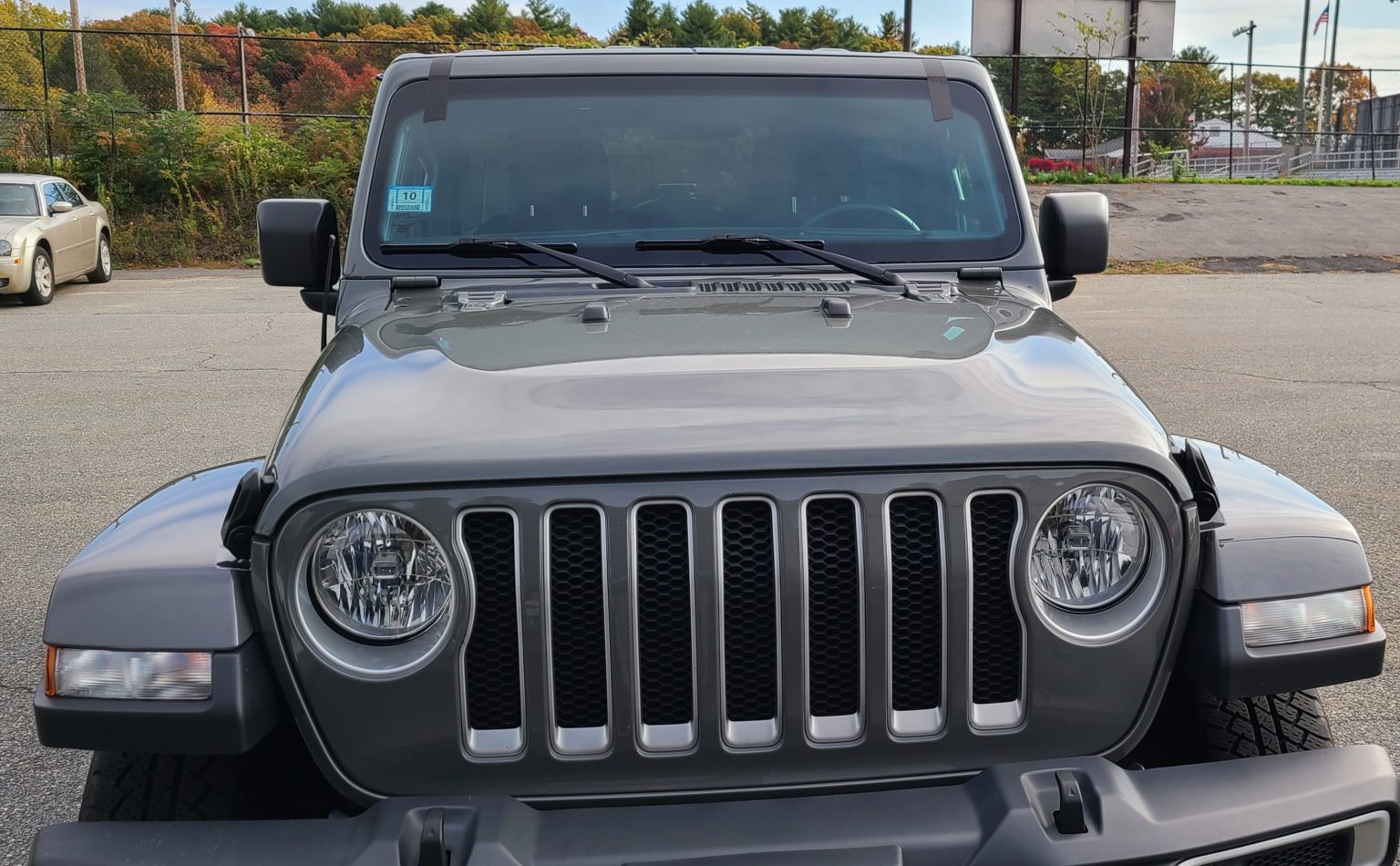 Windshield Replacement on a 2018 Jeep Wrangler Titan Auto Glass