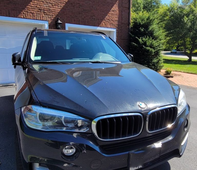 Windshield Replacement on a 2015 BMW X5